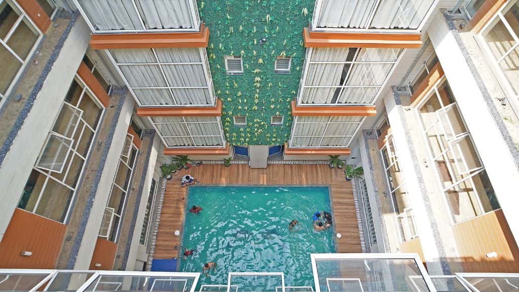 ficty_pool_3